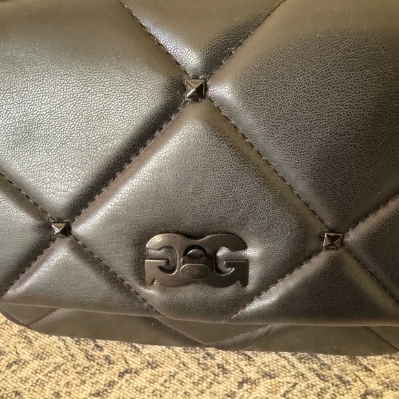 NWT Gilda Paris Small Black quilted crossbody. - Picture 2 of 4